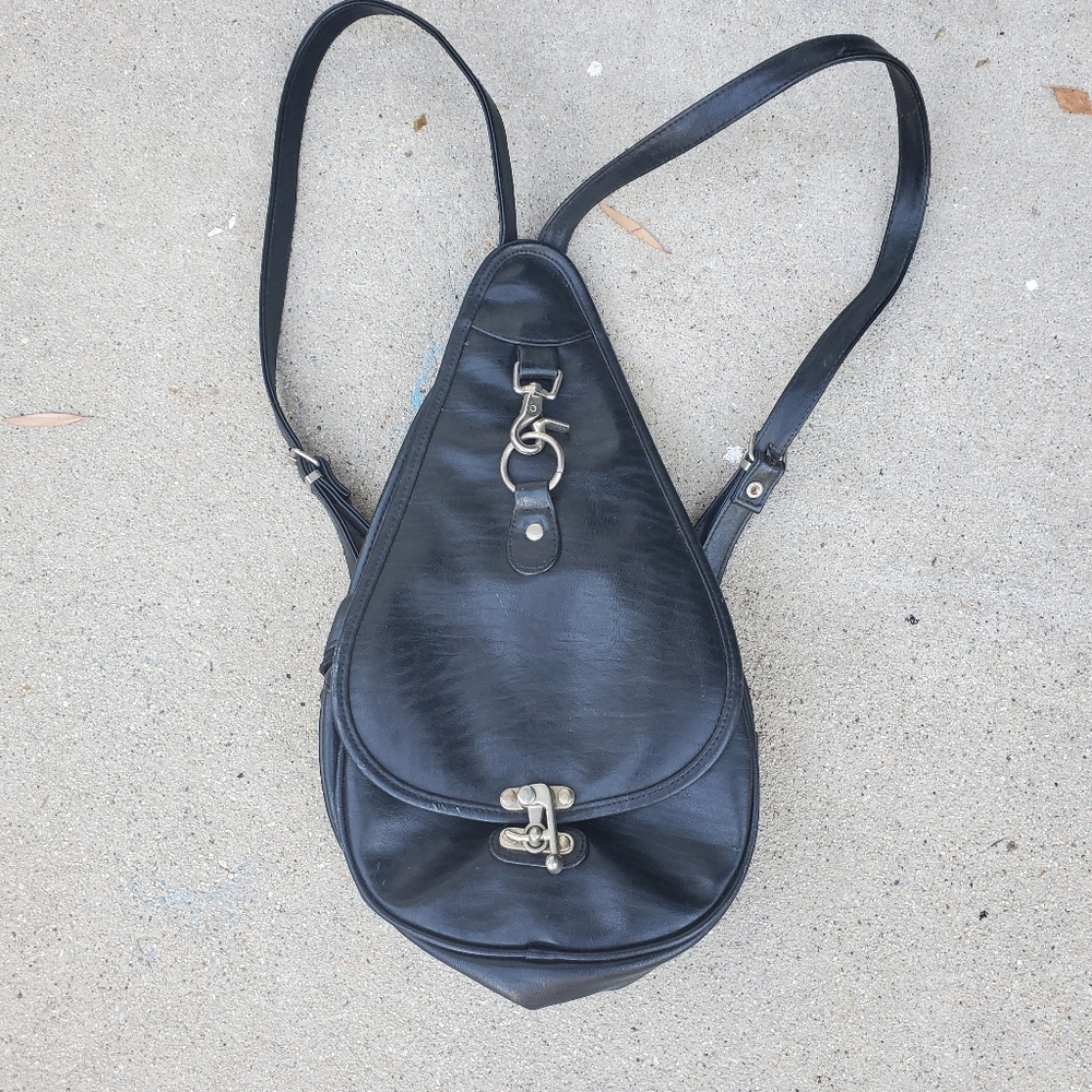 VINTAGE Tear Drop Leather Backpack with Silver Hardware OG Style - Picture 7 of 7